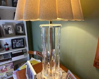 Table lamp