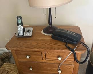 Nightstand & table lamp