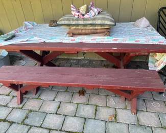patio table & bench