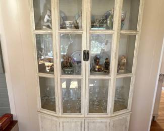 Display cabinet (not all items inside are for sale)