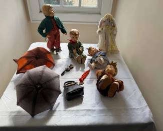 Hummel dolls and accessories