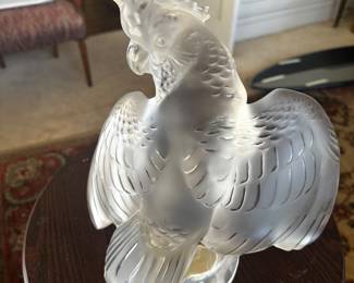 Large and impressive Lalique Cockatoo