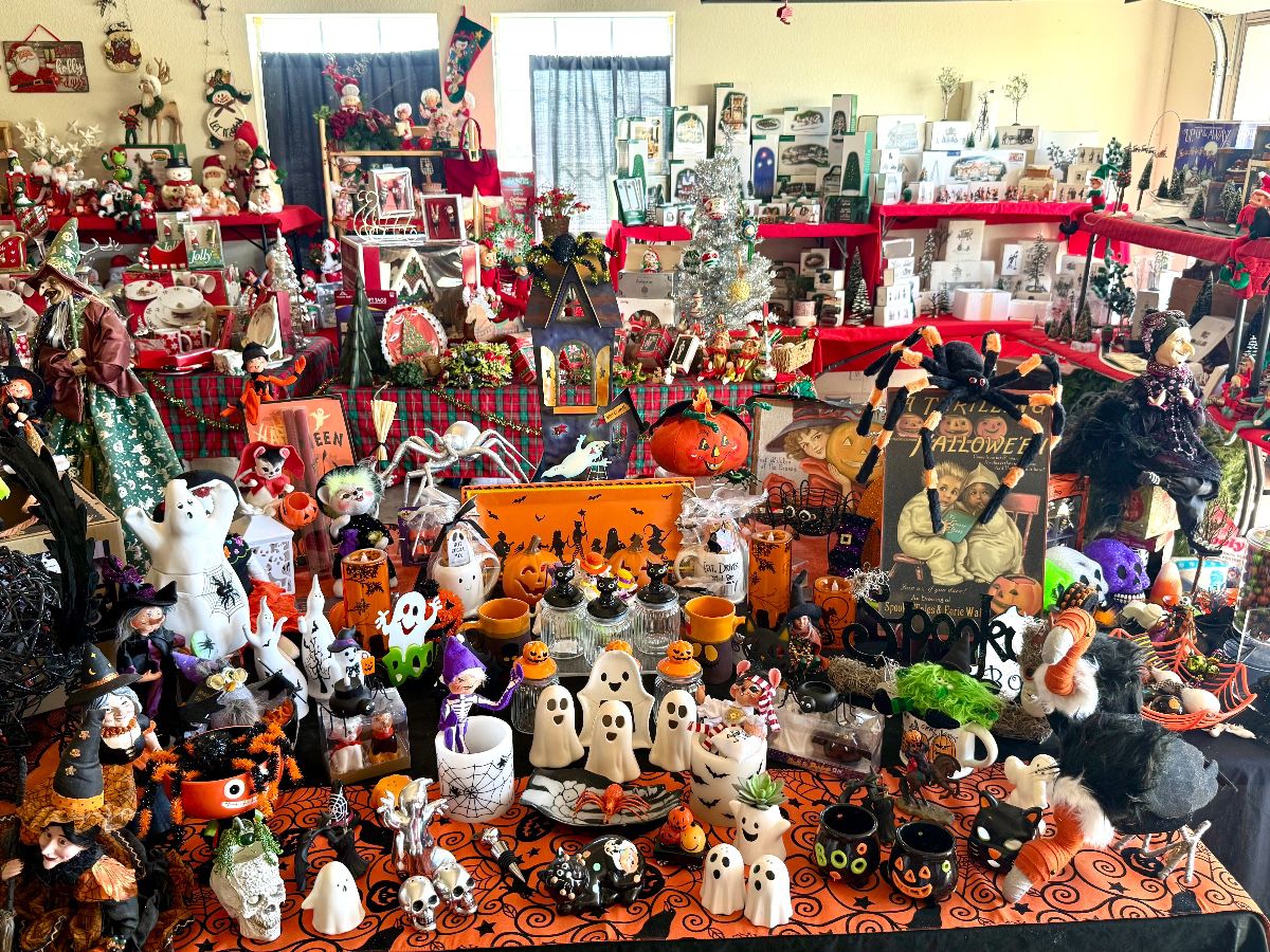 Holiday decor galore! We have an entire garage filled with quality holifay decor! keep scrolling for my detailed pictures.