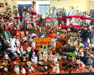 Holiday decor galore! We have an entire garage filled with quality holifay decor! keep scrolling for my detailed pictures.