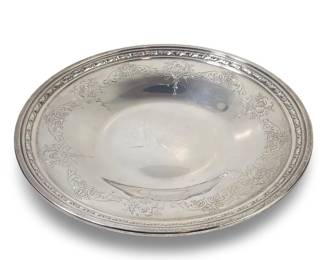 Towle Sterling Silver Louis XIV Etched Plate