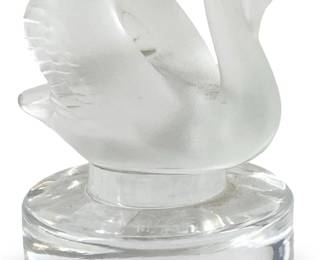 Small Lalique Crystal Swan Paperweight