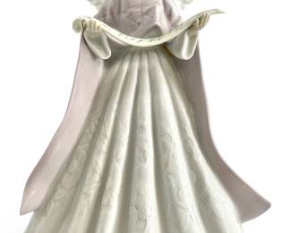 1989 Lladro Porcelain “Singer" Tree Topper