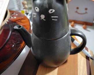 Kitty Tea Pot