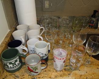 Seriously, who doesn't need more mugs and glassware at their home 