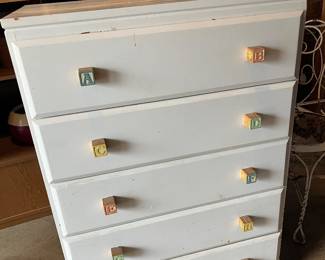 Cute baby/toddler chest of drawers 