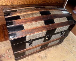 big ol' Dome top Steamer trunk 