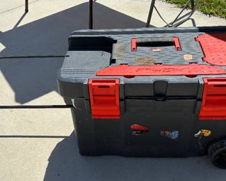 Large heavy duty tool box
