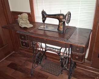Singer Cabinet Sewing Machine