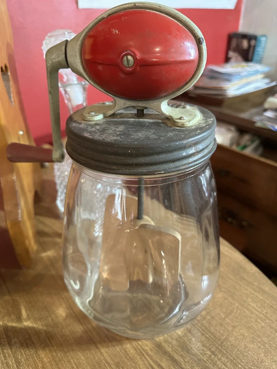 Old Dazey Butter Churn