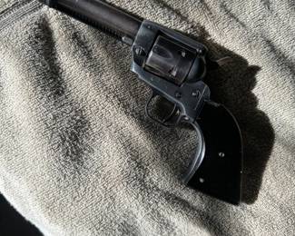 WW II German .22 revolver with case