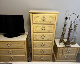 Vintage Bedroom set pt 2