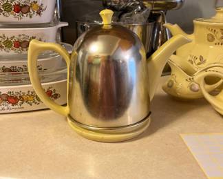 Hall tea pot