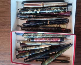 Vintage fountain pens
