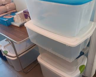 storage tubs
