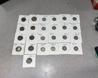 Collection of silver American coins from the 20s to the 60s and a 1982 proof quarter