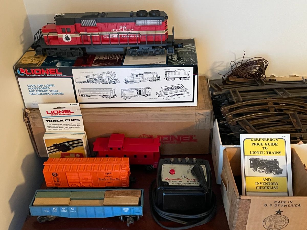 Lionel Train Collectibles