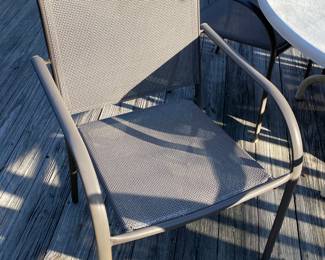 Outdoor Table & Chair Set W/ Umbrella & 5 Chairs