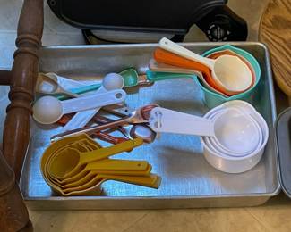 Kitchen Measuring Cups