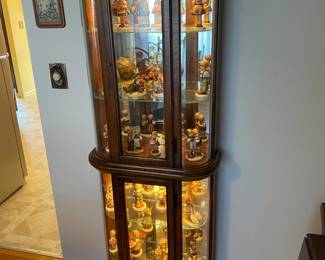 Light-Up Curio Display Case Cabinet