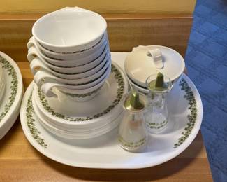 Vintage Corelle Dish Set