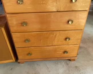 Wooden 5 Drawer Dresser