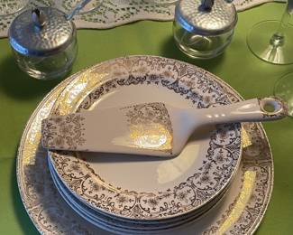 Cake Plate Set