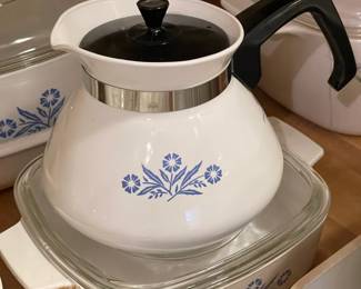 Corningware Pots W/ Glass Lids