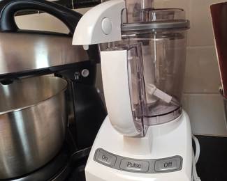 Cuisinart food processor 