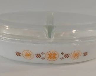 Pyrex divided dish with lid