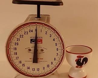 Vintage kitchen scale