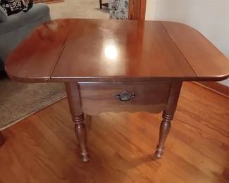 Ethan Allen solid cherry drop leaf table