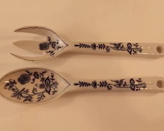 Blue Danube fork and spoon serving set