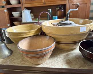 VINTAGE KITCHEN MIXING BOWLS