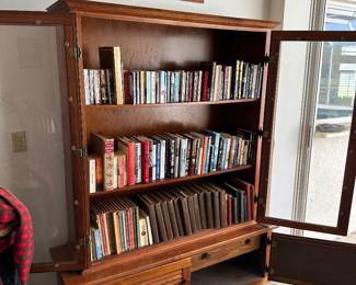 BOOKS   BOOK CABINET