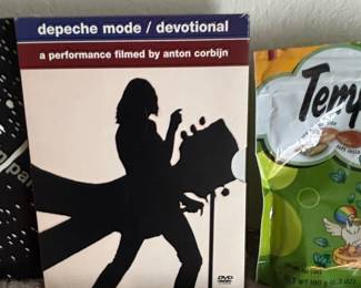 Depeche Mode CD and DVD Collection third image