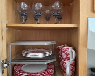 Christmas Snowflake Pattern Ceramic Mugs and Plates with Stemware