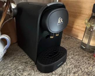 KitchenAid Artisan Series Quart TiltHead Stand Mixer Pistachio  LOR Barista Coffee Machine second image