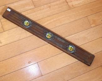 Stanley Solid Cherry Wood Level