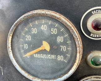 International 5 -yard dump truck