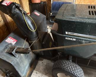 Craftsman riding lawn tractor