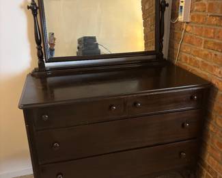 Vintage Dresser w/Mirror