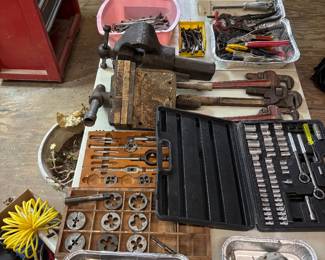 Garage Tools - Bench Vice - Tap & Die Sets - Socket Set - Pipe Wrenches - Socket Rails - Air Hose - Trays Specialty Tools - Mixed Bolts,Taps, Trays