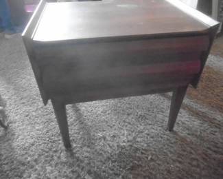 Mid Century Modern bed side stand (Lane)