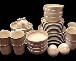 Noritake Painted Desert 8602 Stoneware Dish Set