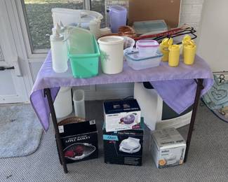 MISC. TUPPERWARE  SMALL APPLIANCES